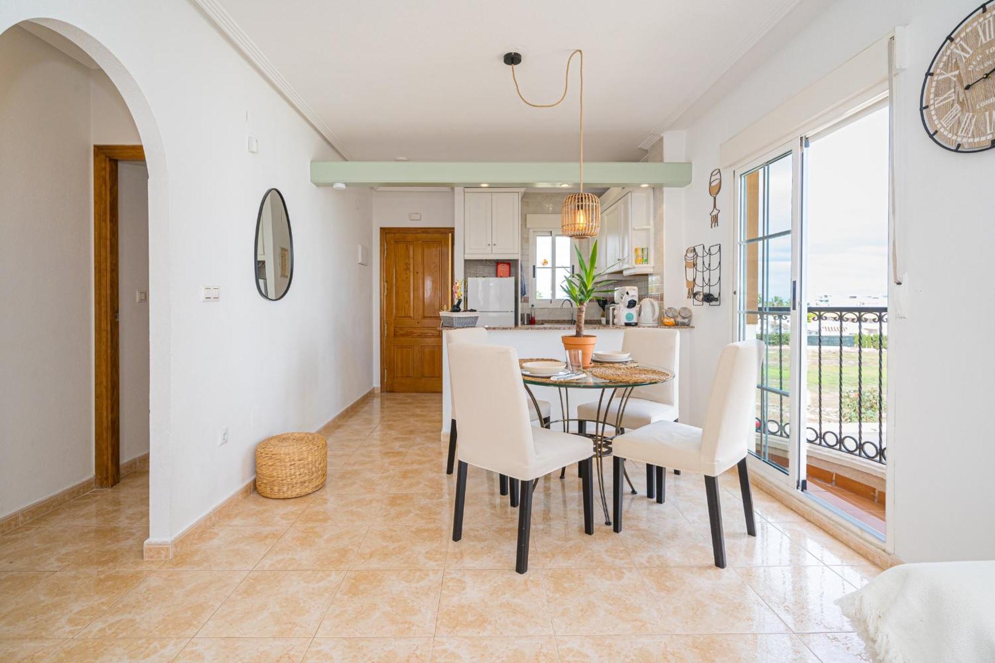 Villamartin Apartment. Excellent Location For Golfers, Cyclists And Hikers المظهر الخارجي الصورة
