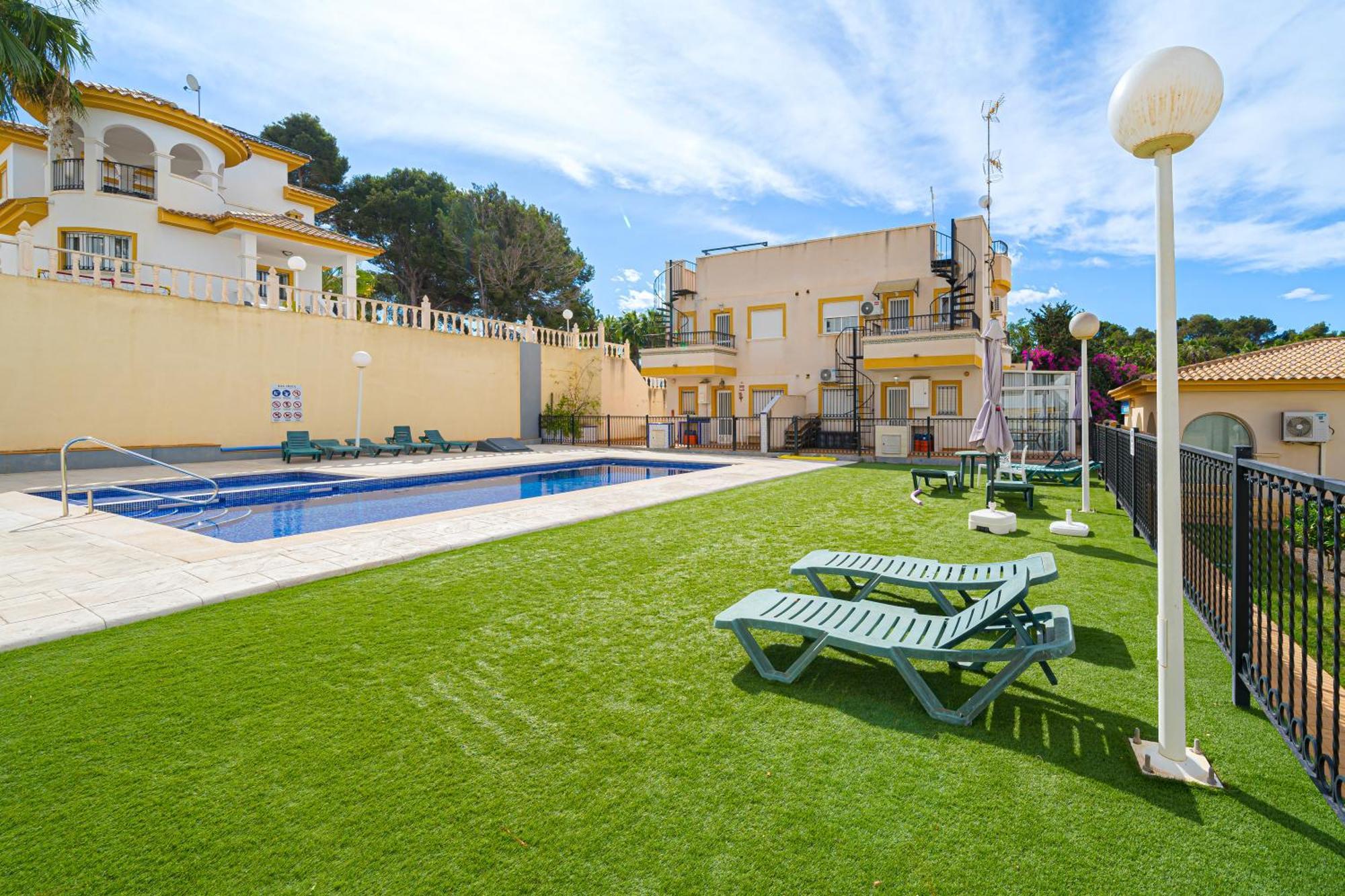 Villamartin Apartment. Excellent Location For Golfers, Cyclists And Hikers المظهر الخارجي الصورة