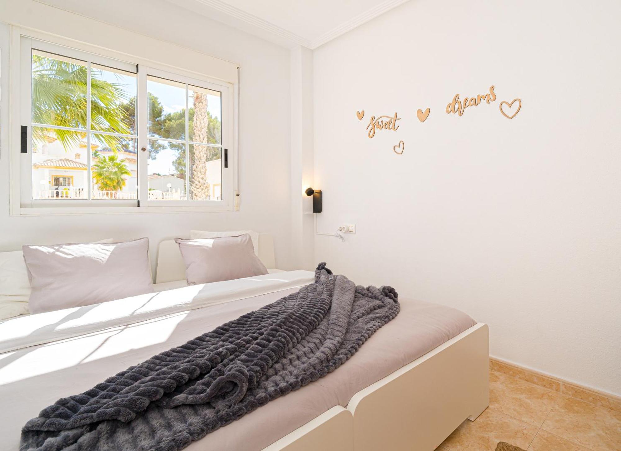 Villamartin Apartment. Excellent Location For Golfers, Cyclists And Hikers المظهر الخارجي الصورة